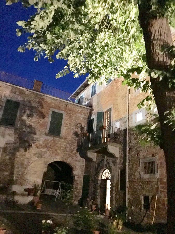 Camera E Appartamento Toscana - B&B Palazzo Robicci Castiglion Fiorentino Exterior foto